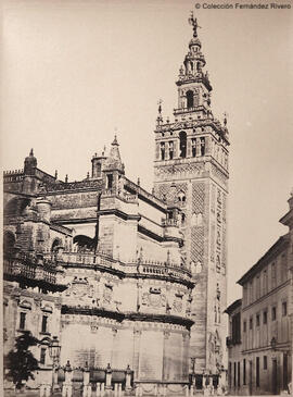 Sevilla, Catedral y torre de la Giralda. Reynoso.