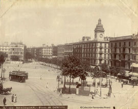 Barcelona, Plaza de Cataluña con tranvía. Quinsac.