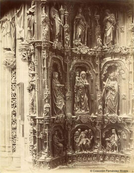 Burgos, Catedral, interior, Capilla de los Condestables, detalle del retablo de Santa Ana, obra de Gil de Siloé. Léon et Lévy.