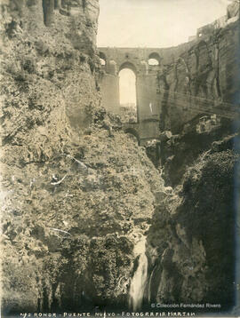 Ronda (Málaga), el Puente Nuevo sobre el tajo del río Guadalevín. Martín