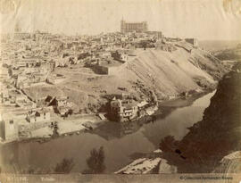 Toledo, vista general desde el sureste . Garzón fotº.