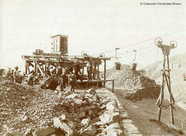 Cuevas de Almanzora (Almería), mina, estación de carga en el Barranco Jaroso. Fotógrafo desconocido.