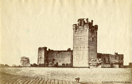 Medina del Campo (Valladolid), Castillo de la Mota desde la estación. Auguste Muriel.