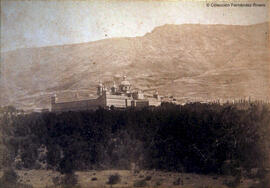 El Escorial (Madrid), el Monasterio desde el sureste, o desde la Estación del ferrocarril. Jean Laurent