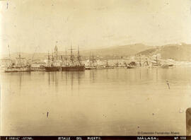 Málaga, la ciudad desde el puerto, nº 108. F. Giménez Lucena.