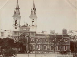 Cádiz, Plaza de la Constitución e iglesia de San Antonio. Fotógrafo desconocido.