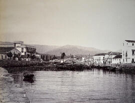 Algeciras, puerto en lo que podría ser el final de la calle Río de la miel. J. Porral.