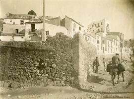 Málaga, subida a la Coracha y calle Banda del Mar. Autor desconocido.