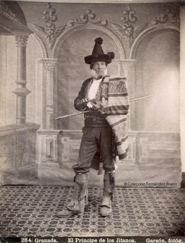 Retrato del “Principe de los gitanos” en Granada. Garzón fotóg.