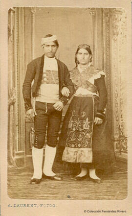 Retrato de pareja de tipos aragoneses.  J. Laurent.