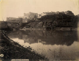 Toledo, la ciudad y el Alcázar desde el río Tajo. Casiano Alguacil.