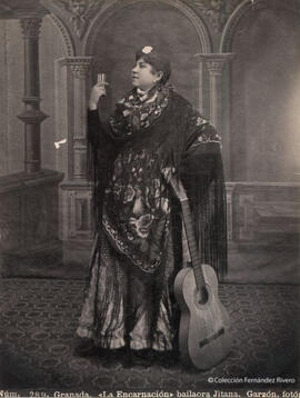 "La Encarnación", bailaora gitana de Granada. Garzón fotógrafo.
