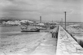 Puerto de Estepona. Febrero de 1953. Málaga, España.