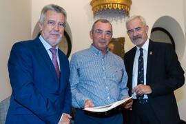 Entrega de Título de Socio. 230º Aniversario de la Sociedad Económica Amigos del País. Plaza de la Constitución. Septiembre de 2019