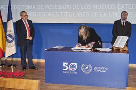Toma de posesión de Elena Baixeras Llano como profesora titular del Área de Bioquímica y Biología Molecular de la Universidad de Málaga. Paraninfo. Diciembre de 2022