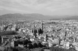 Málaga. Vistas de la ciudad desde el Parador de Gibralfaro. Marzo de 1963