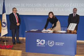 Toma de posesión de Elena Navarrete Astorga como profesora titular del Área de Física Aplicada de la Universidad de Málaga. Paraninfo. Diciembre de 2022