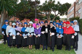Retrato de grupo posterior a la entrega de la Medalla de Oro de la Universidad de Málaga a la Universidad de Córdoba y de Sevilla. Paraninfo. Junio de 2023