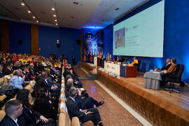 Discurso de investidura de Bernardo Quintero como Doctor "Honoris Causa" por la Universidad de Málaga. Paraninfo. Marzo de 2025