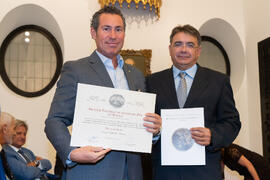 Entrega de Título de Socio. 230º Aniversario de la Sociedad Económica Amigos del País. Plaza de la Constitución. Septiembre de 2019