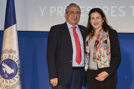 Toma de posesión de Estefanía Flores Acuña como profesora titular del Área de Traducción e Interpretación (Lengua Italiana) de la Universidad de Málaga. Paraninfo. Diciembre de 2022
