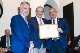 Entrega del título Socio de Honor a la Universidad de Málaga. 230º Aniversario de la Sociedad Económica Amigos del País. Plaza de la Constitución. Septiembre de 2019