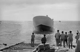 Málaga. Bendición y botadura del casco del buque pesquero Torcal. Marzo de 1963