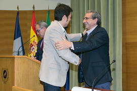 Toma de posesión de Enrique Moreno Ostos como nuevo profesor titular del Departamento de Química ...
