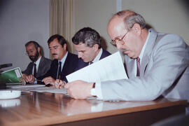 Firma de convenio Universidad y Empresa. Octubre de 1989.
