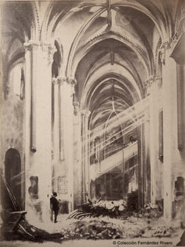 Sevilla, reproducción del óleo de Francisco Peralta del Campo con la iglesia de San Miguel, firmado y fechado en 1869. Reynoso.
