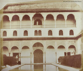 Granada, Alhambra, Patio de los Arrayanes. Masson.