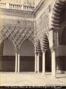 Sevilla, Alcázar, Patio de las Doncellas, ángulo. Miguel Castillo.