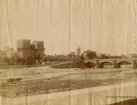 Valencia, Torres de Serrano y Puente Real. Antonio Esplugas.