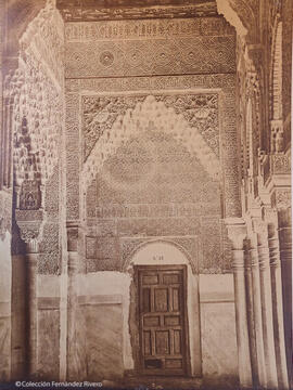 Granada, Alhambra, Sala de la Justicia. Charles Clifford.