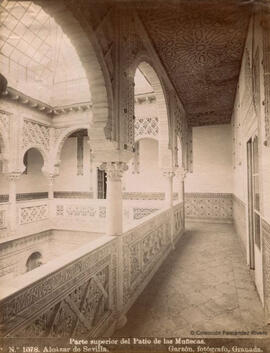 Sevilla, Alcázar Patio superior del patio de las Muñecas. Rafael Garzón.