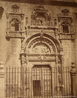 Toledo, Hospital de Santa Cruz, portada. Charles Clifford.