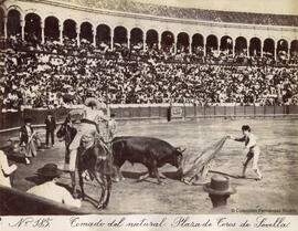 Sevilla, Escena de una corrida de toros. E. Beauchy.