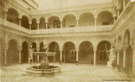 Sevilla, Casa de Pilatos, el patio con la fuente. Léon et Lévy.
