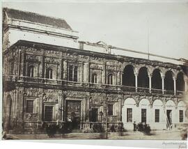 Sevilla, ayuntamiento, fachada a la Plaza de San Francisco. Massari.