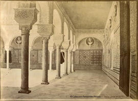 Reproducción de una acuarela de Federico García del Corral del Patio de la Casa de Pilatos. Fotógrafo desconocido.