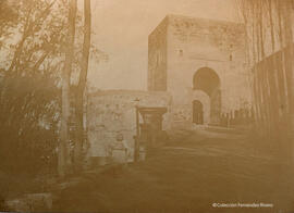Granada, Alhambra, Puerta de la Justicia. Charles Mauzaisse.