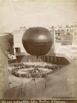 Barcelona, espectáculo de salida de un globo libre . Antonio Esplugas.