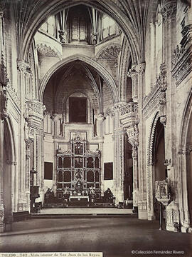 Toledo, San Juan de los Reyes, nave central y altar mayor. J. Laurent.