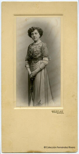 Madrid, retrato de mujer. Kaulak.
