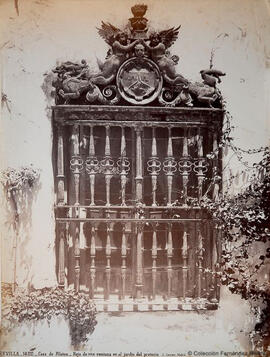 Sevilla, Casa de Pilatos, reja plateresca del siglo XV.  J. Laurent.