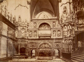 Toledo, Catedral, sepulcro del Cardenal Mendoza. Casiano Alguacil.