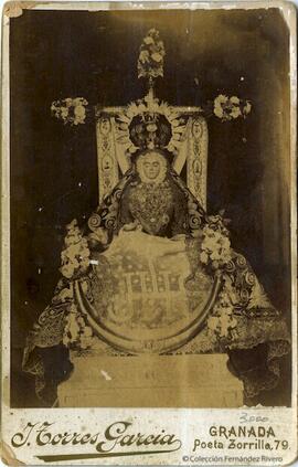Granada, imagen de la Virgen de las Angustias, piedad con Jesús muerto en el regazo, patrona de la ciudad. J. Torres.
