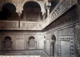 Sevilla, Alcázar, Patio de las Muñecas, piso superior. J. Laurent.
