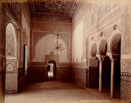 Sevilla, Alcázar, Salon de Carlos V. Léon et Lévy