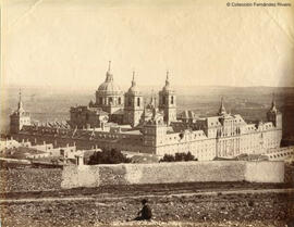 Monasterio de El Escorial, vista desde el norte. Léon et Lévy.